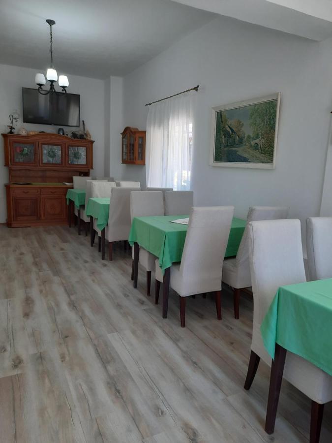 Pensiunea Valea Badilii Valea Iasului Exterior foto